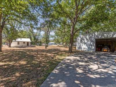 Home For Sale in Hondo, Texas