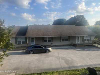 Home For Sale in Seymour, Tennessee