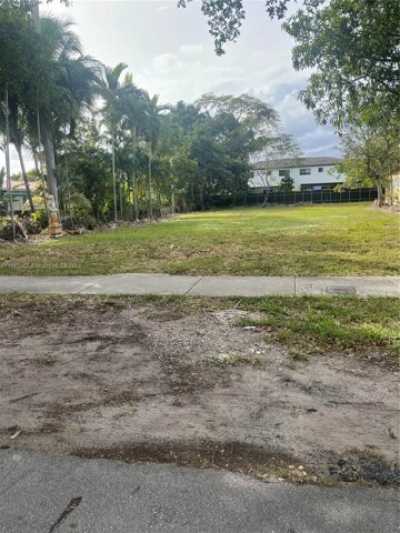 Residential Land For Sale in West Miami, Florida