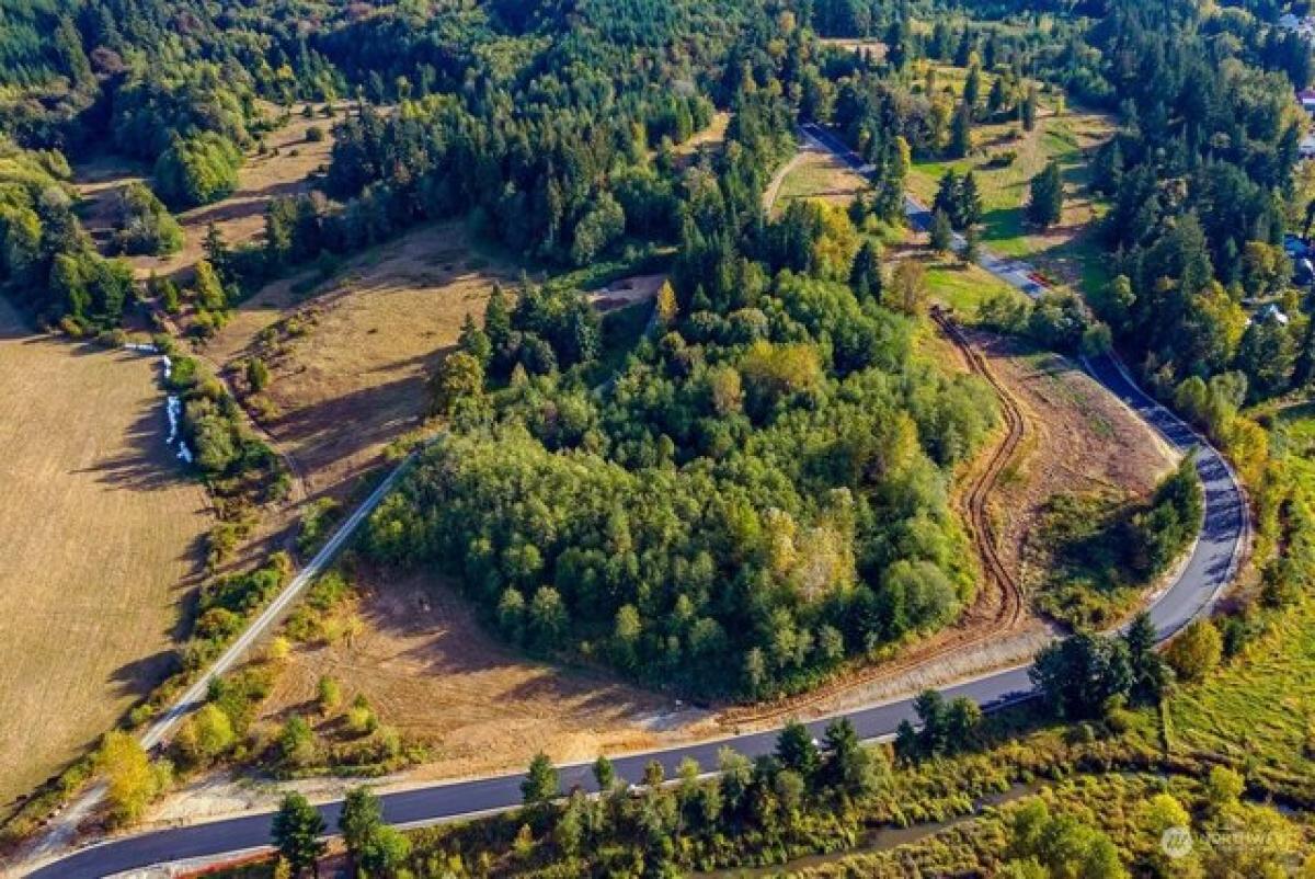 Picture of Home For Sale in Centralia, Washington, United States