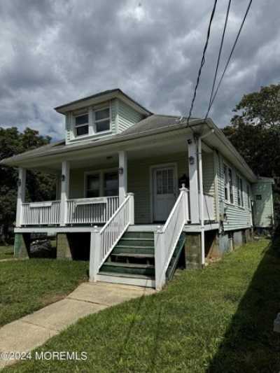 Home For Sale in Long Branch, New Jersey