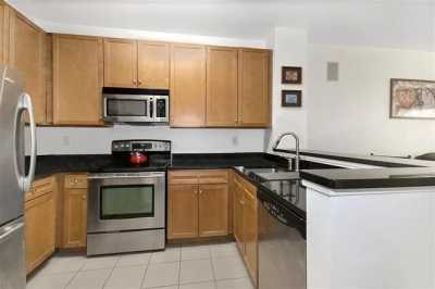 Home For Rent in West New York, New Jersey