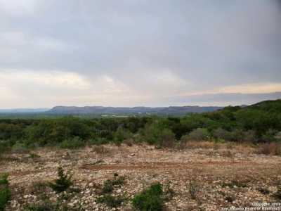 Residential Land For Sale in Uvalde, Texas