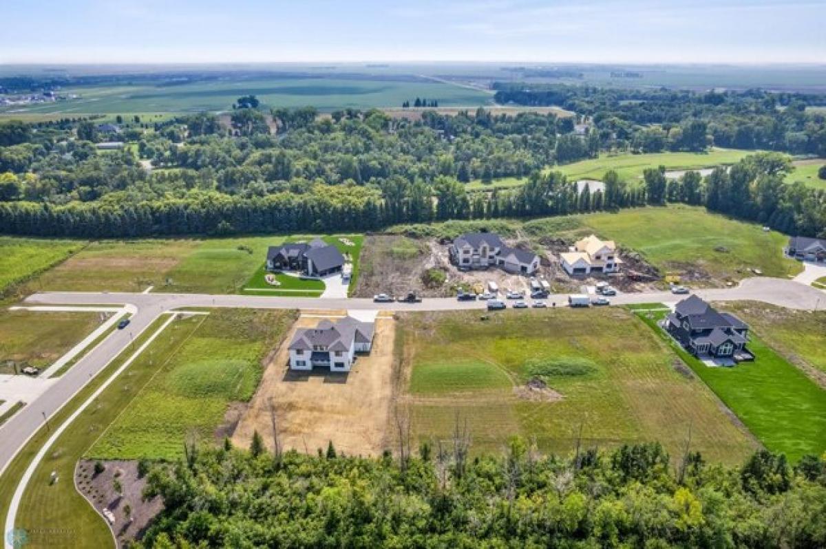 Picture of Residential Land For Sale in Horace, North Dakota, United States