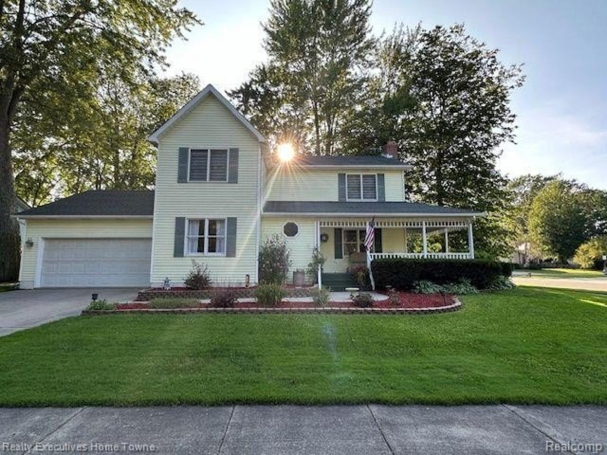 Picture of Home For Sale in Marysville, Michigan, United States