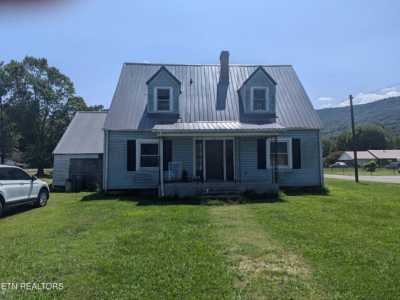 Home For Sale in Middlesboro, Kentucky