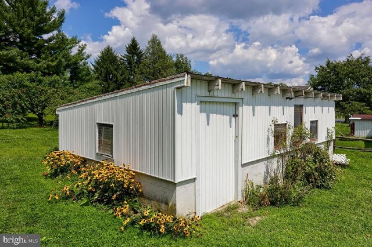 Picture of Home For Sale in Ephrata, Pennsylvania, United States