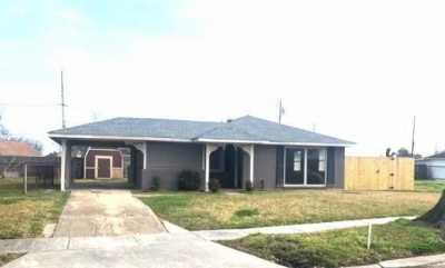 Home For Rent in Arabi, Louisiana