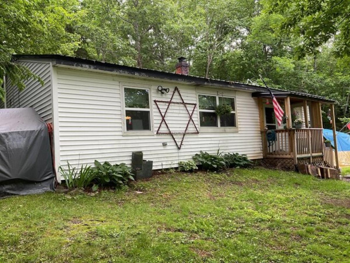 Picture of Home For Sale in Dixmont, Maine, United States