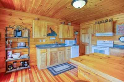 Home For Sale in Boothbay Harbor, Maine