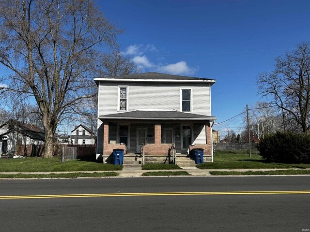 Picture of Home For Sale in Marion, Indiana, United States