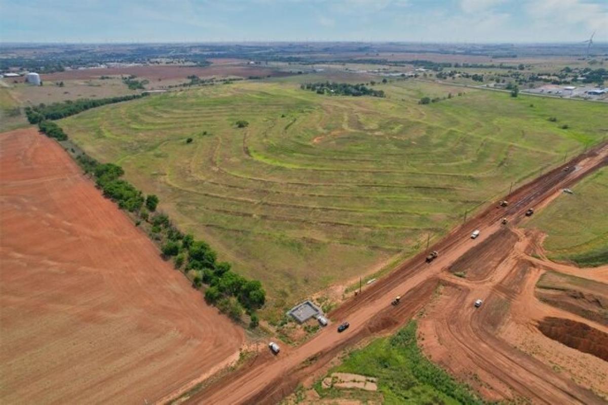 Picture of Residential Land For Sale in Weatherford, Oklahoma, United States