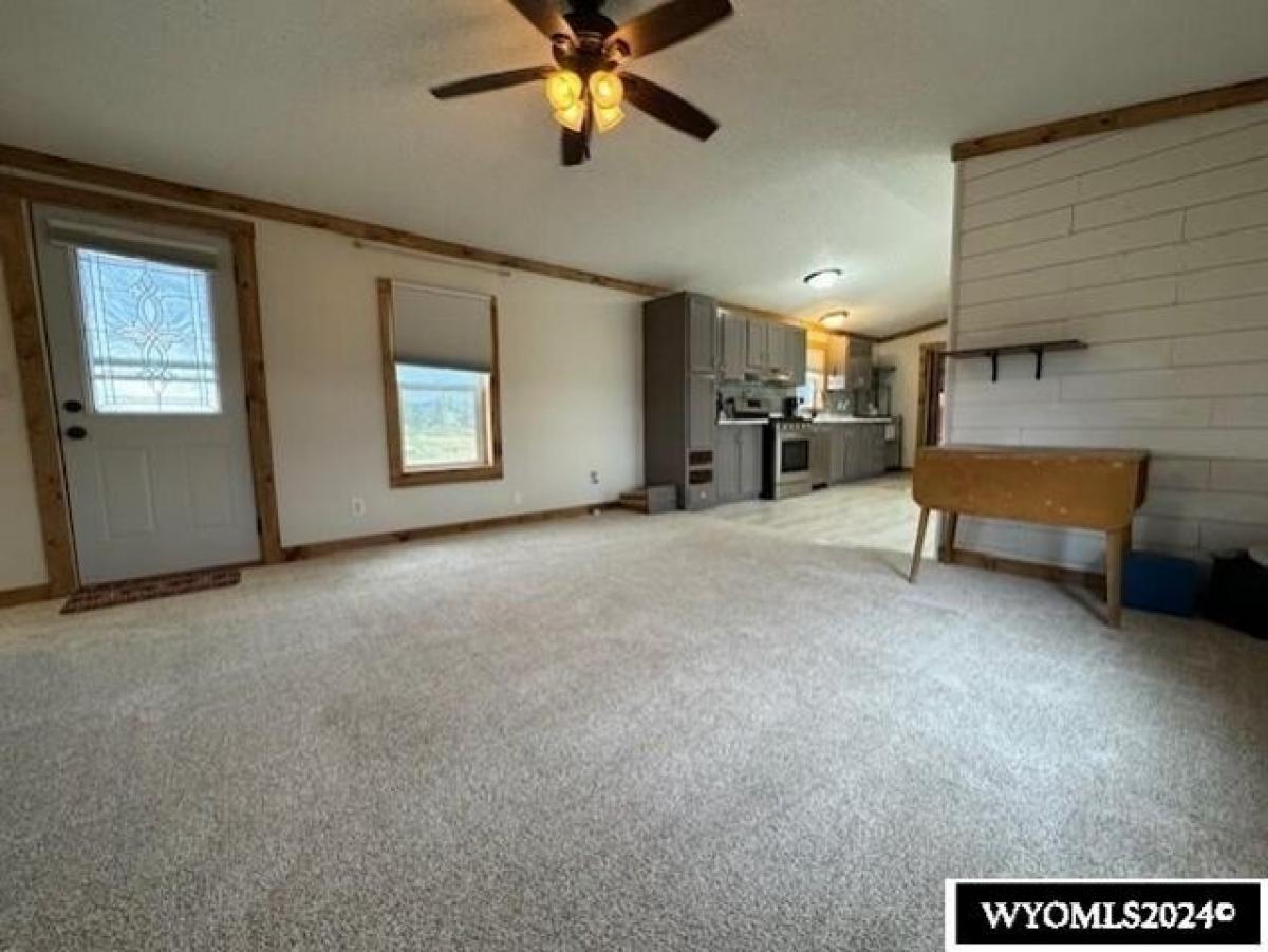 Picture of Home For Sale in Douglas, Wyoming, United States