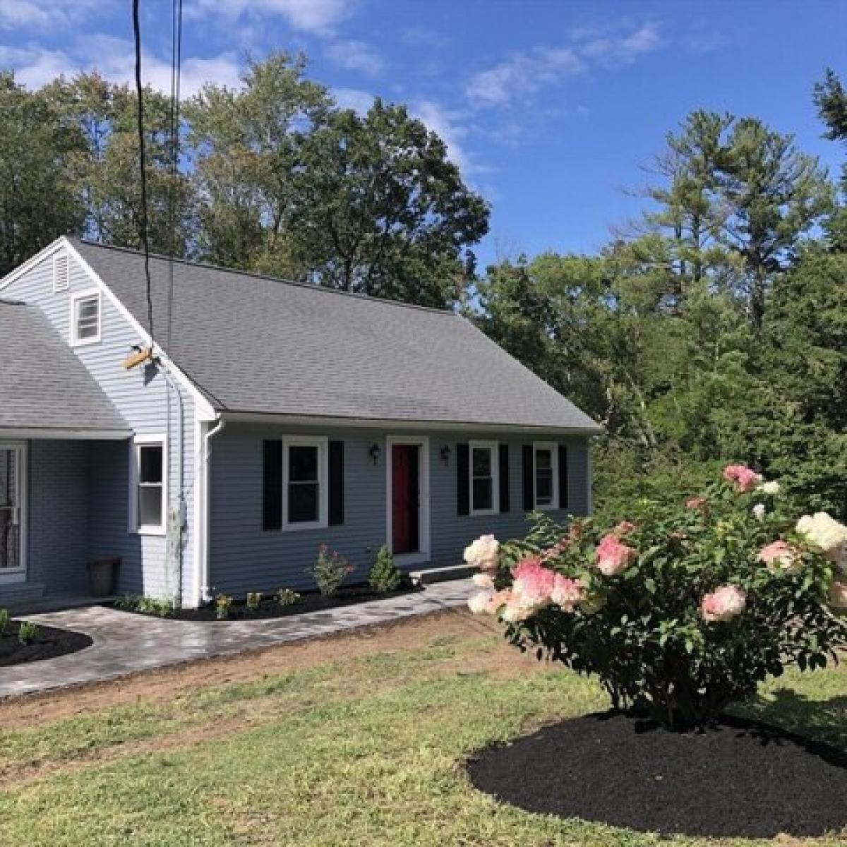 Picture of Home For Sale in Andover, Massachusetts, United States