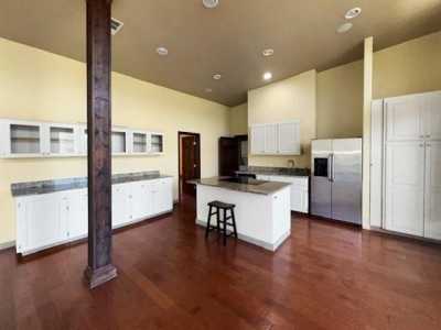 Home For Rent in Spicewood, Texas