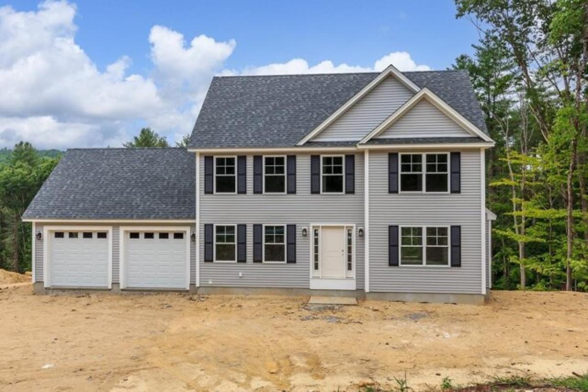 Picture of Home For Sale in Dunbarton, New Hampshire, United States