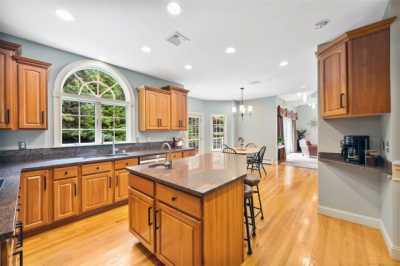 Home For Sale in Ellington, Connecticut