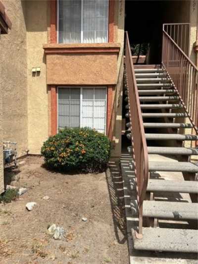 Home For Rent in Mentone, California