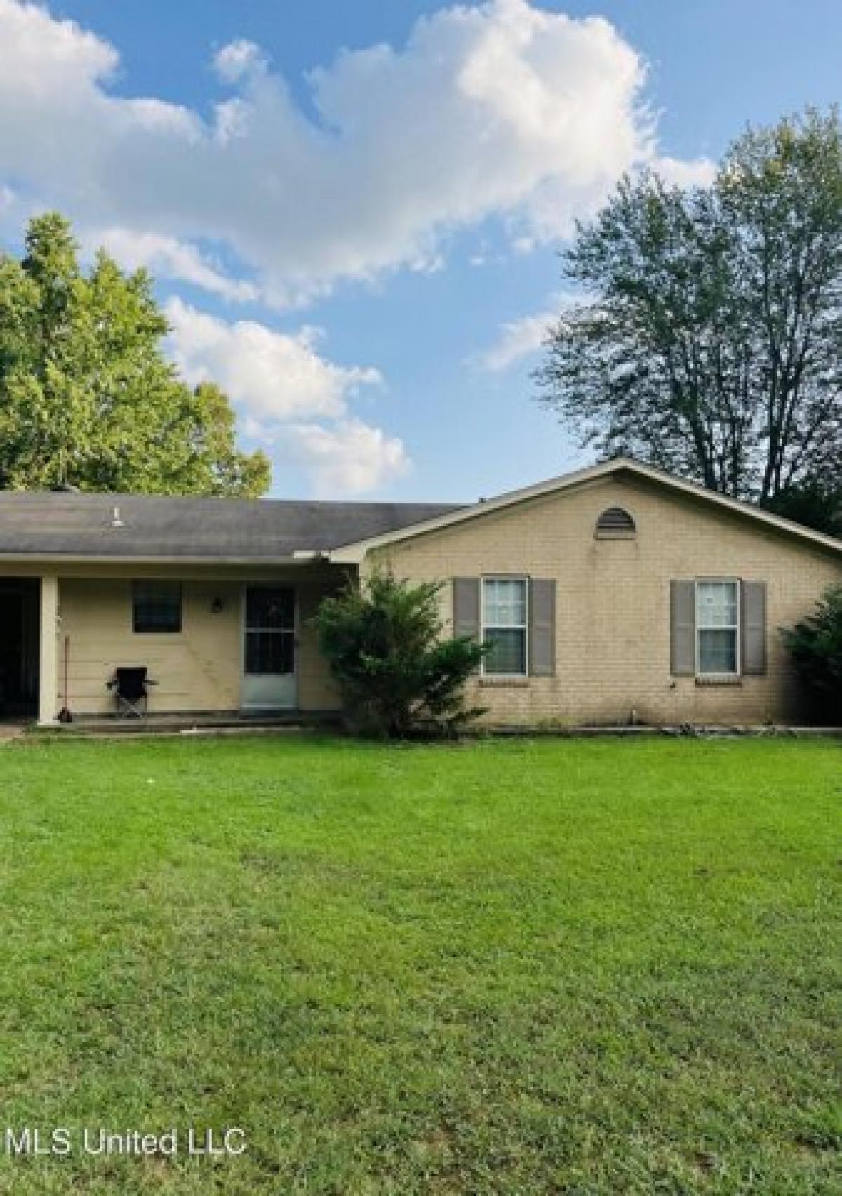 Picture of Home For Sale in Horn Lake, Mississippi, United States