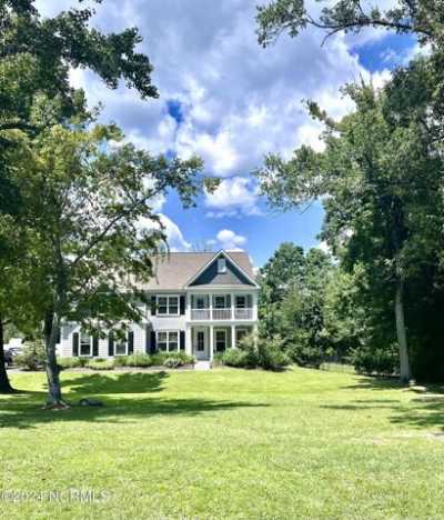 Home For Sale in Hampstead, North Carolina