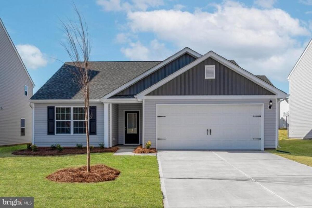 Picture of Home For Sale in Bowling Green, Virginia, United States