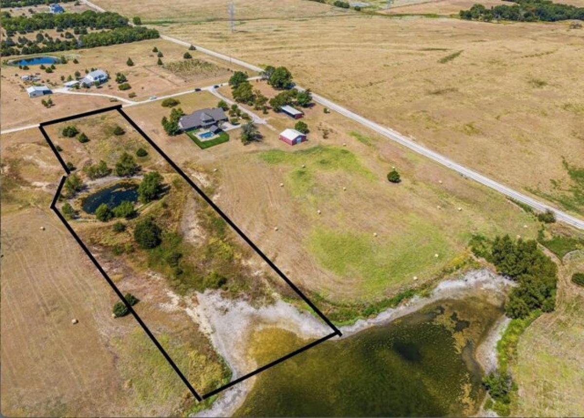 Picture of Residential Land For Sale in Celina, Texas, United States