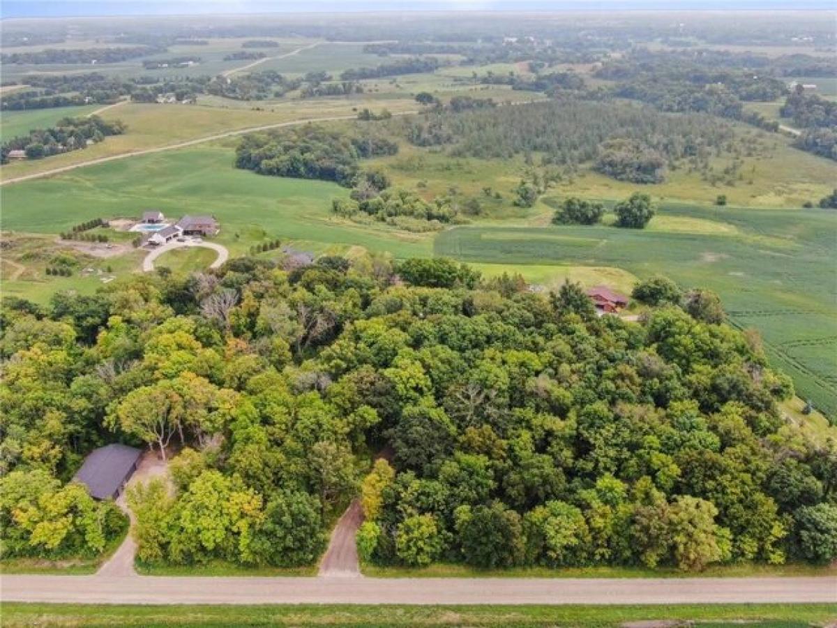 Picture of Residential Land For Sale in Watertown, Minnesota, United States