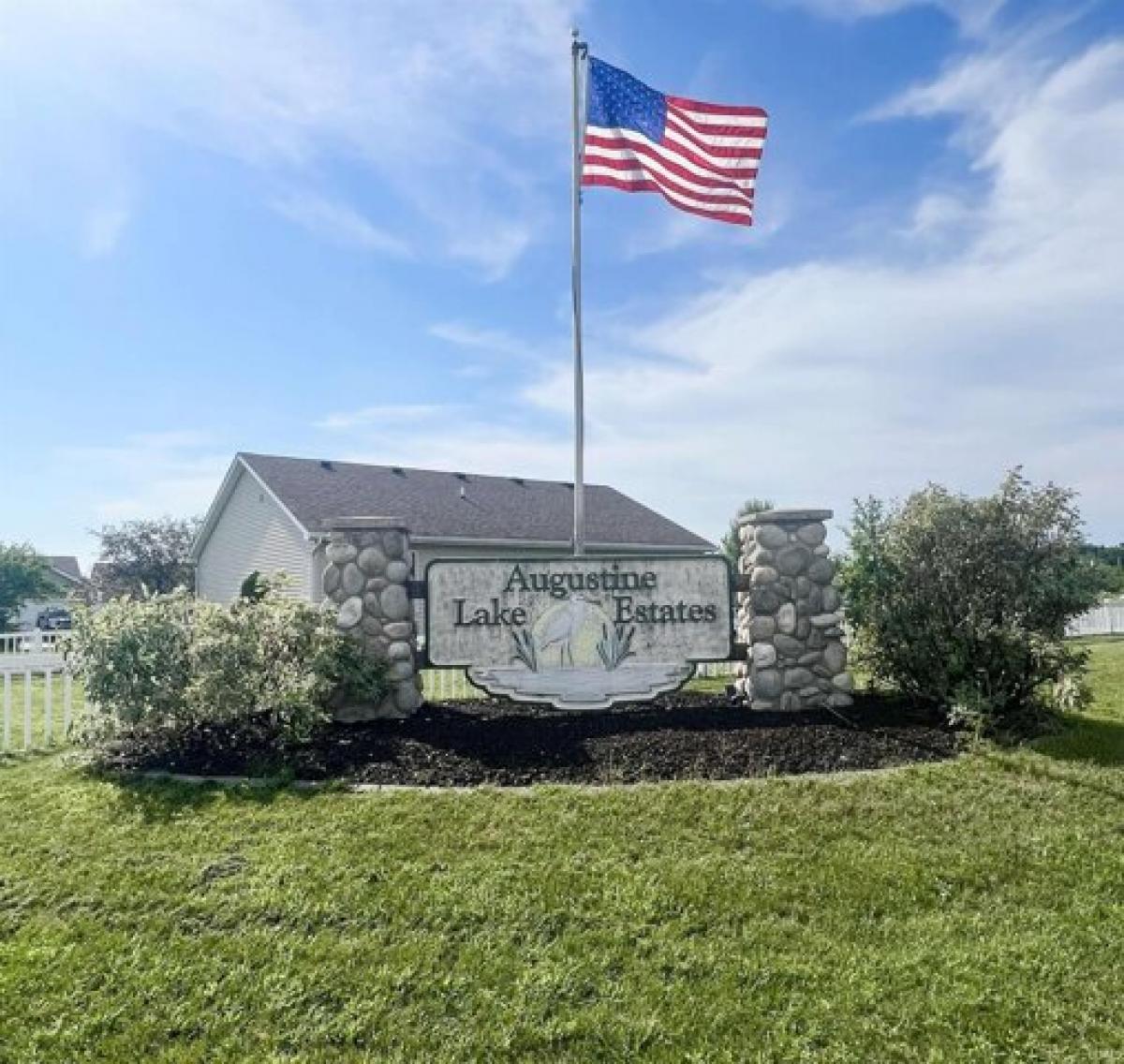 Picture of Residential Land For Sale in South Bend, Indiana, United States