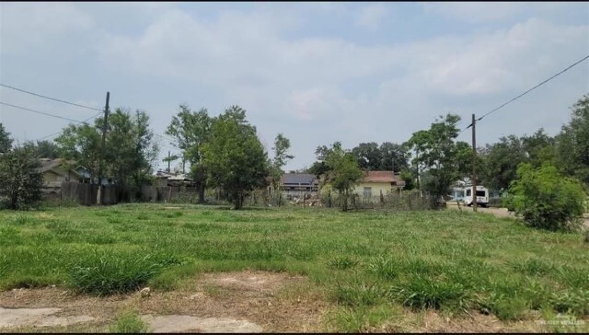 Picture of Residential Land For Sale in Weslaco, Texas, United States