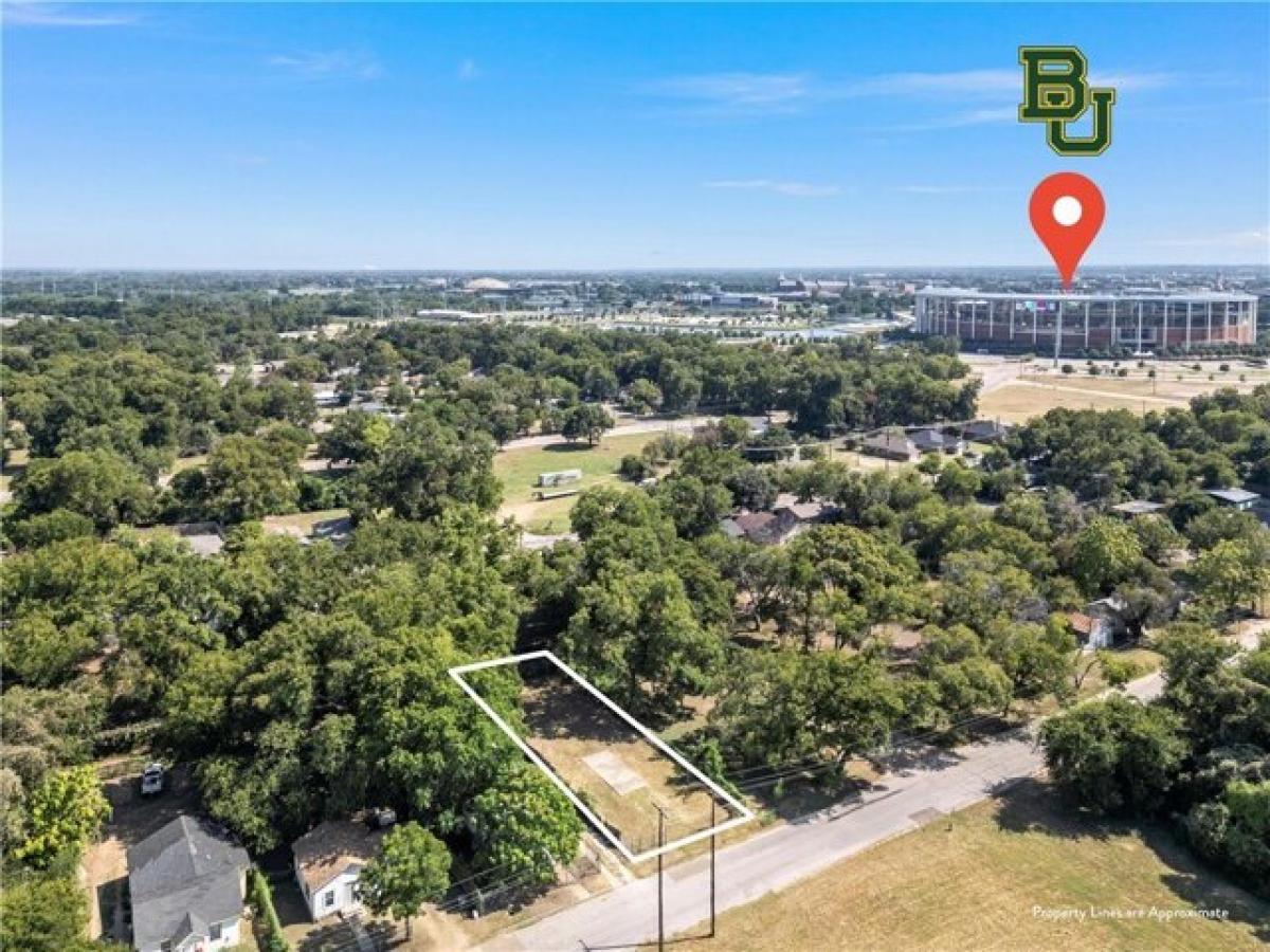 Picture of Residential Land For Sale in Waco, Texas, United States