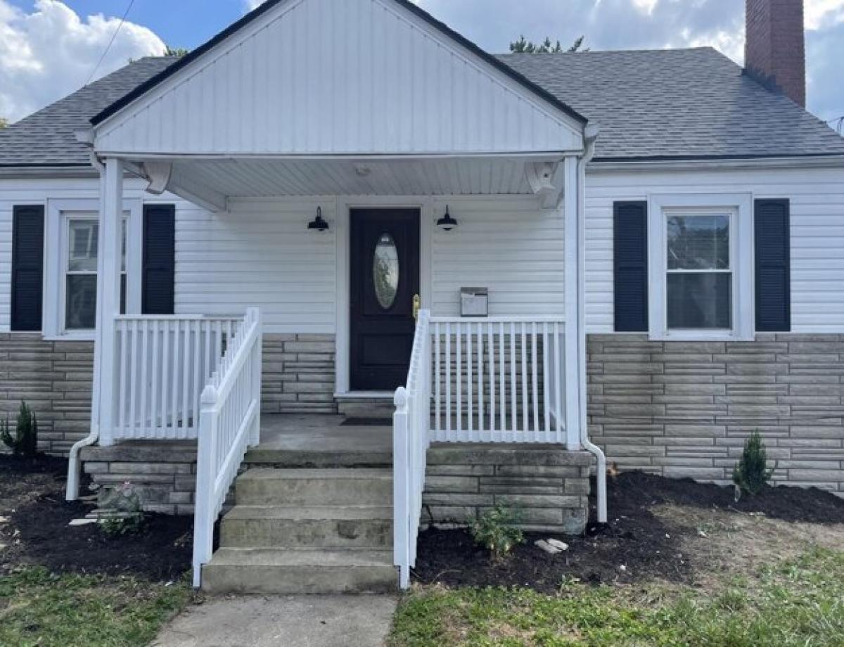 Picture of Home For Sale in Richmond, Kentucky, United States