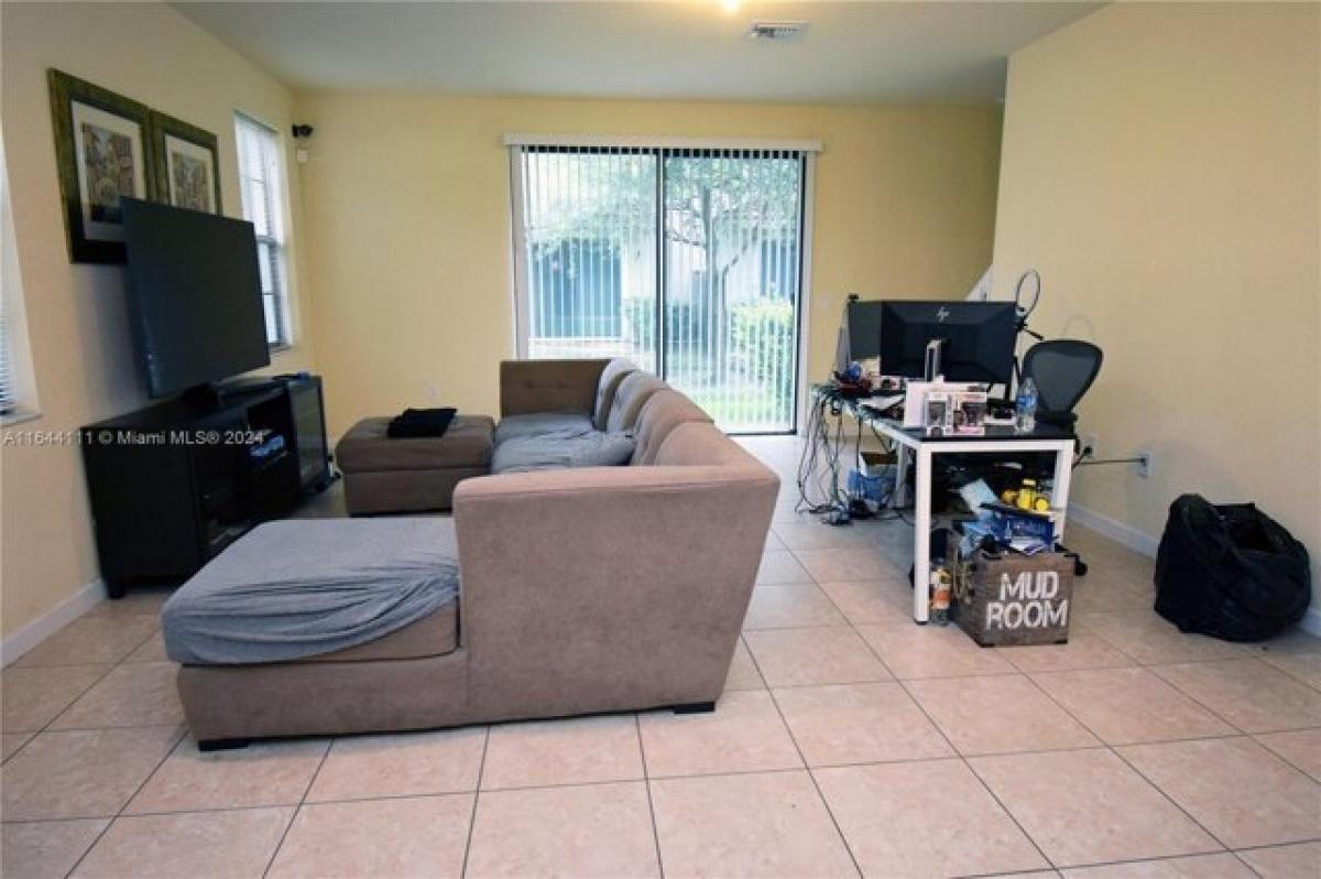 Picture of Home For Sale in Tamarac, Florida, United States