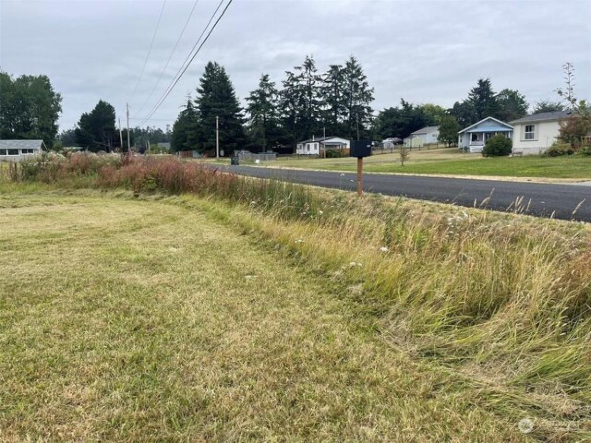 Picture of Residential Land For Sale in Oak Harbor, Washington, United States