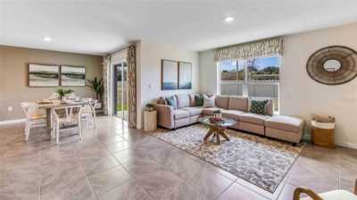 Home For Sale in Temple Terrace, Florida