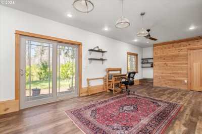 Home For Sale in Blue River, Oregon