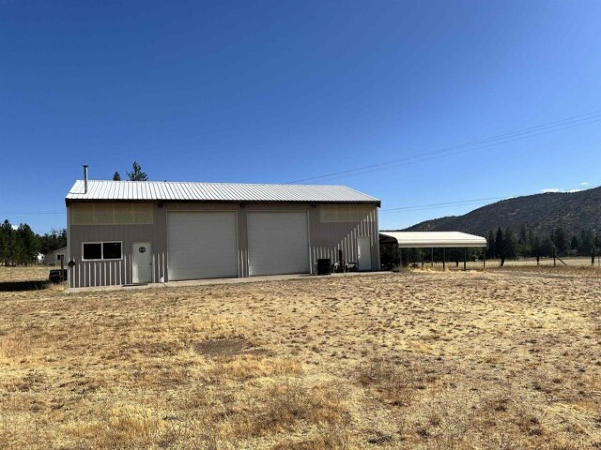 Picture of Home For Sale in Yreka, California, United States