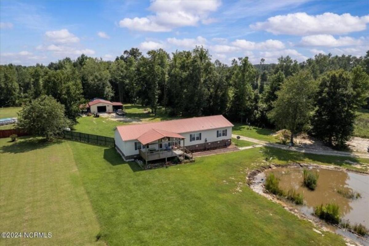 Picture of Home For Sale in Willard, North Carolina, United States