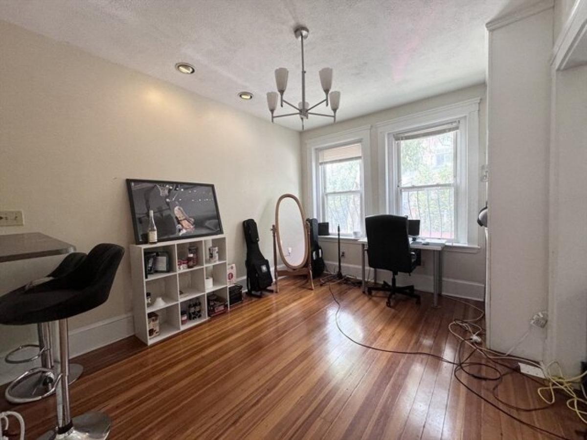 Picture of Apartment For Rent in Brookline, Massachusetts, United States