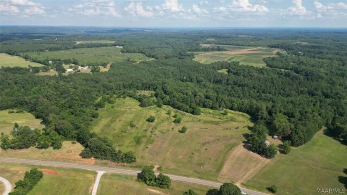 Picture of Home For Sale in Billingsley, Alabama, United States