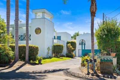 Home For Sale in Encinitas, California