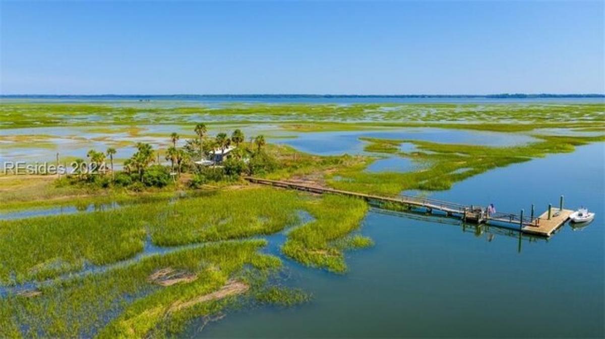 Picture of Home For Sale in Okatie, South Carolina, United States