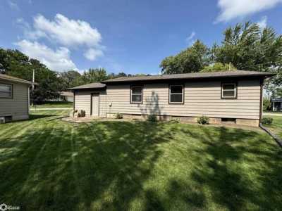 Home For Sale in Clear Lake, Iowa