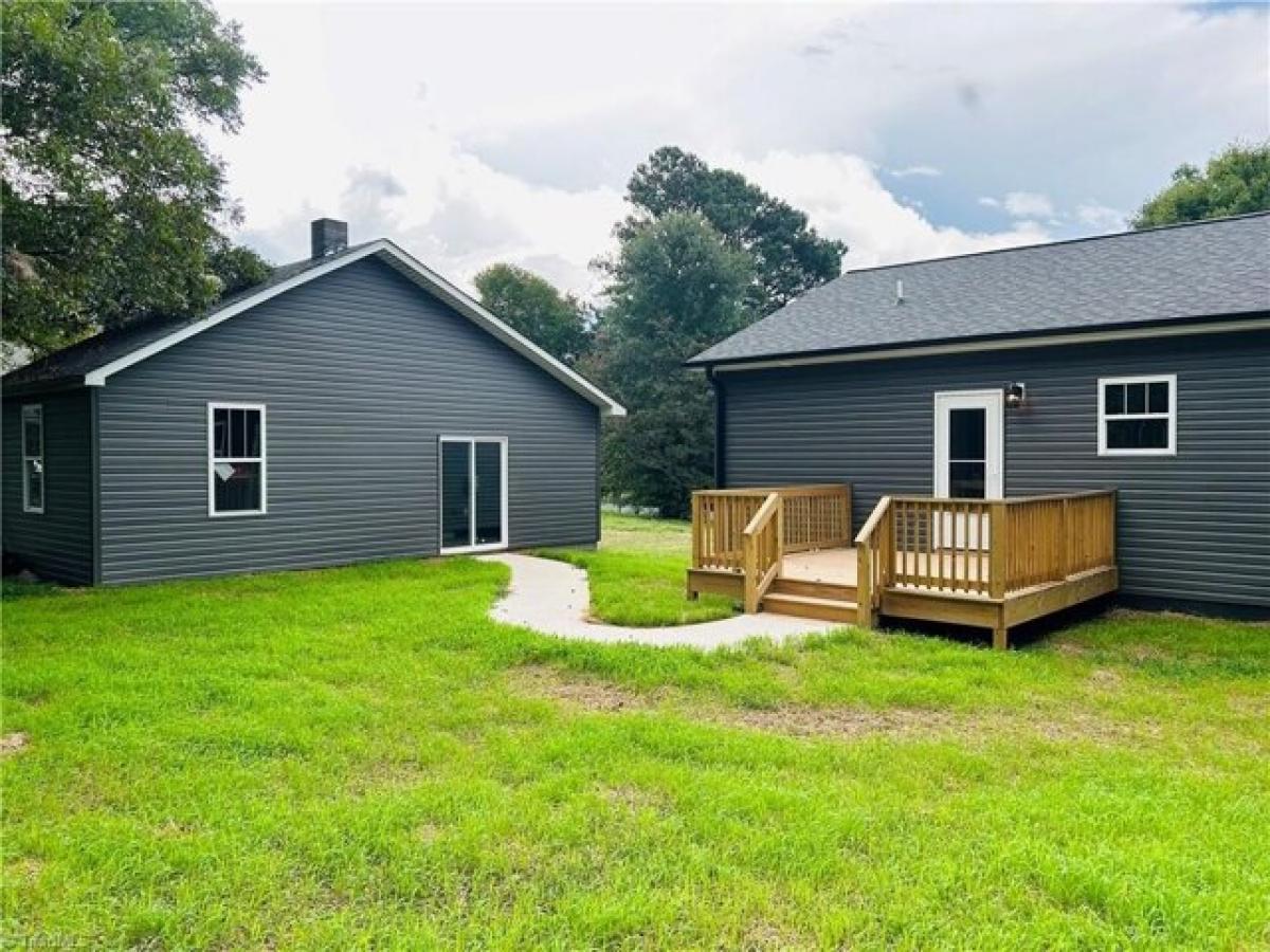 Picture of Home For Sale in Thomasville, North Carolina, United States