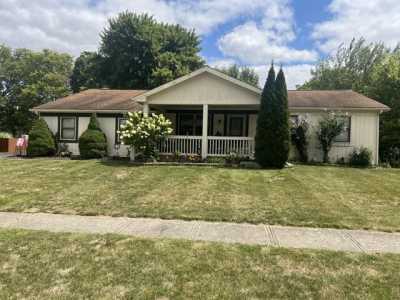 Home For Sale in Grove City, Ohio