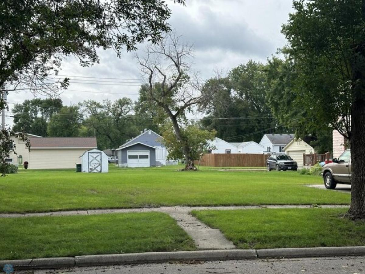 Picture of Residential Land For Sale in Breckenridge, Minnesota, United States