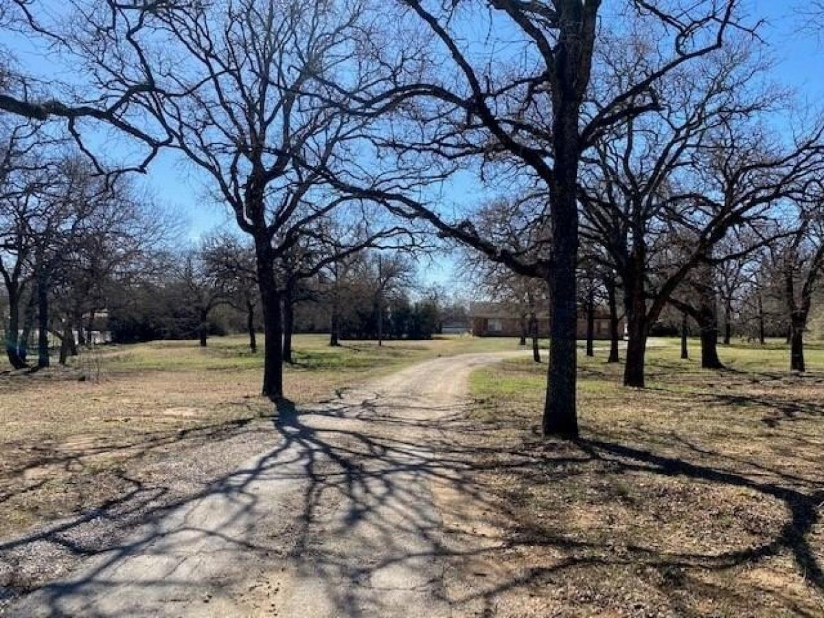 Picture of Residential Land For Sale in Highland Village, Texas, United States