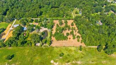 Residential Land For Sale in Hull, Texas