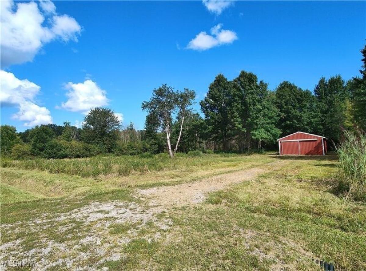 Picture of Residential Land For Sale in Geneva, Ohio, United States