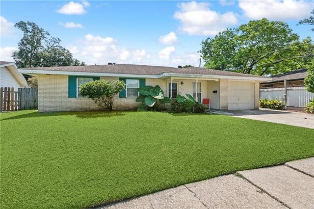 Picture of Home For Sale in Gretna, Louisiana, United States