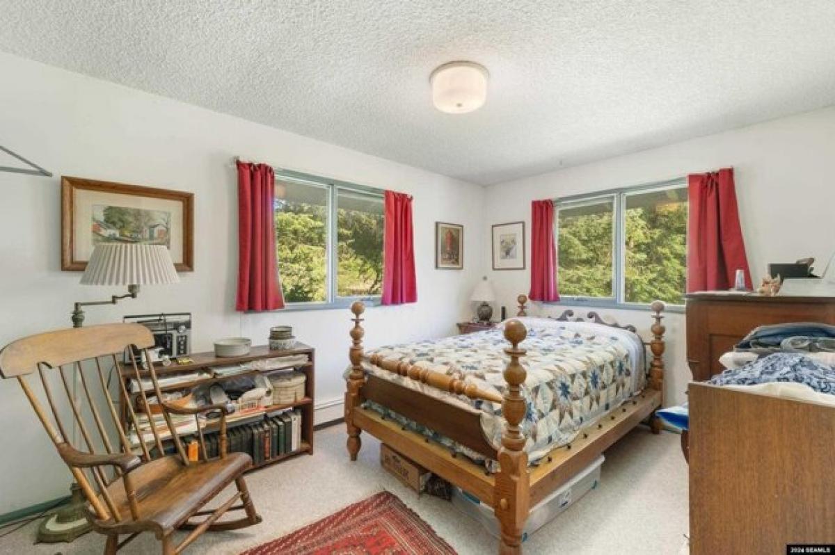 Picture of Home For Sale in Juneau, Alaska, United States